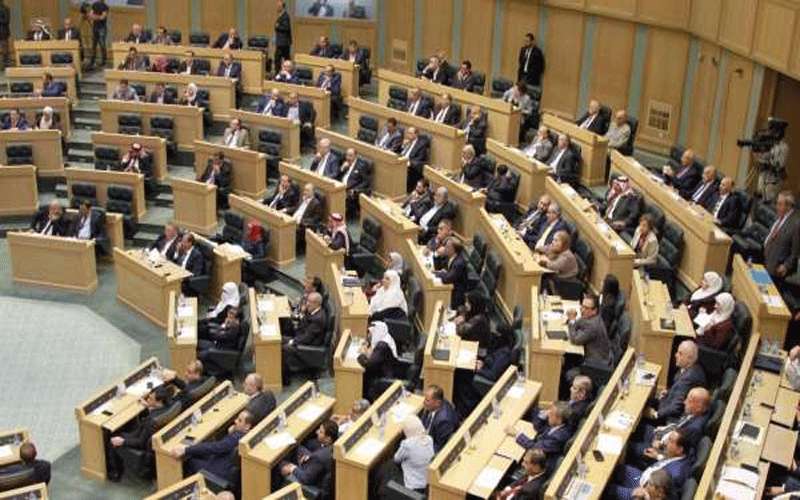 أمانة النواب: جلسات النواب غدا خارج