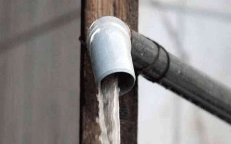 تحقيق بربط شبكة صرف صحي ببئر