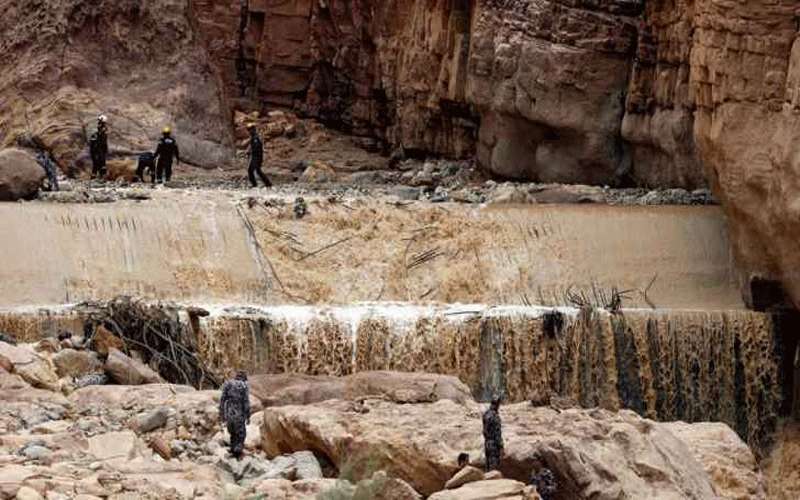 الأدلاء السياحيين: مرافقو رحلة البحر الميت