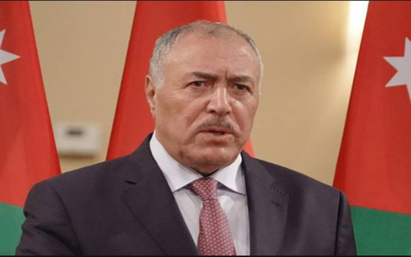 بالفيديو .. وزير الصحة لمذيعة :انا