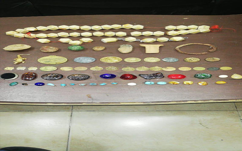 القبض على 3 اشخاص بحوزتهم مجموعة