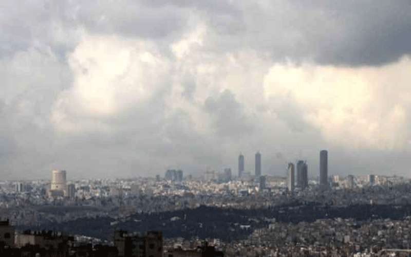 الخميس والجمعة.. أجواء مستقرة وهبوب من