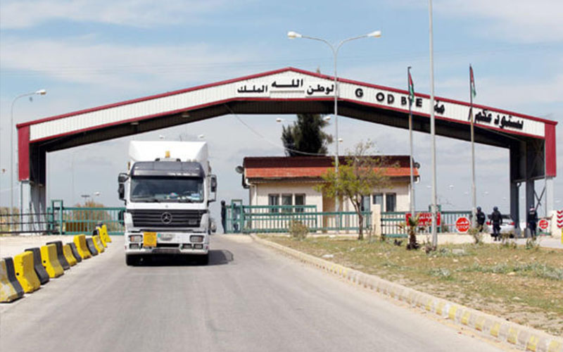 14 ألف مركبة دخلت وغادرت الأردن