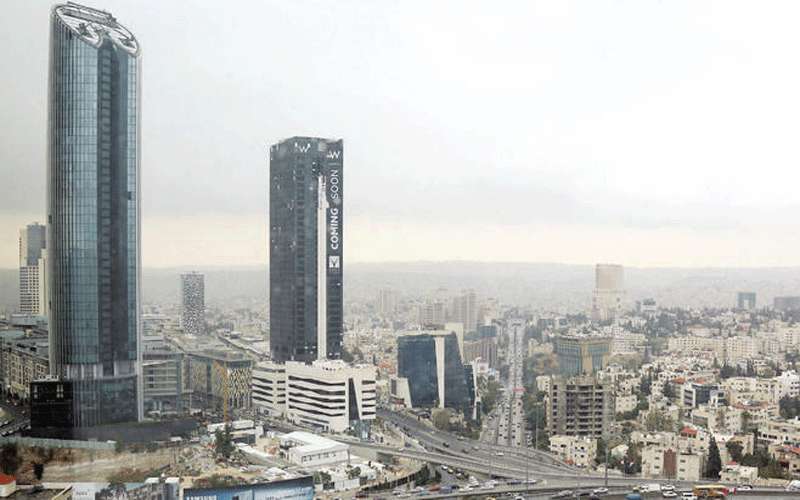أجواء غير مستقرة وتساقط زخات متفرقة