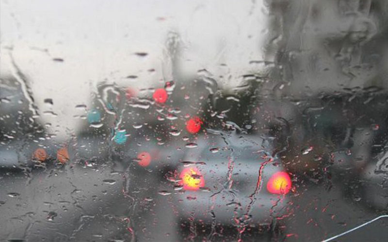 اجواء باردة وماطرة اليوم وارتفاع الحرارة