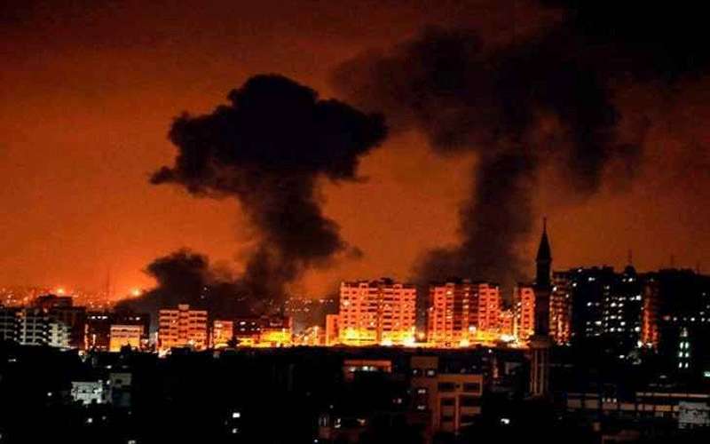 شهداء وإصابات بقصف للاحتلال على قطاع