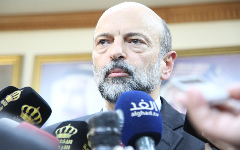 الرزاز يوافق على تسجيل الشقق والمساكن