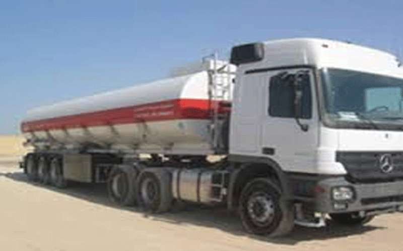 اصابتان بانقلاب صهريج نفط في الزرقاء