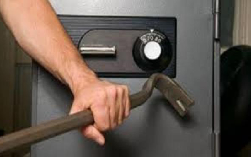 اعفاء فتاة من السجن سهلت مهمة