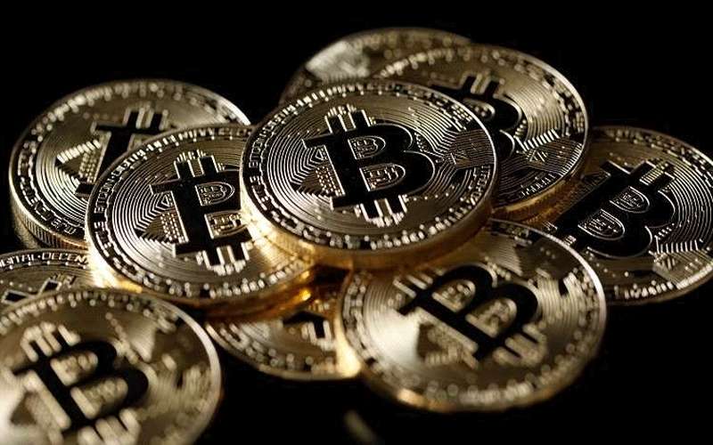 قصة شابة أمريكية استخدمت عملة بيتكوين