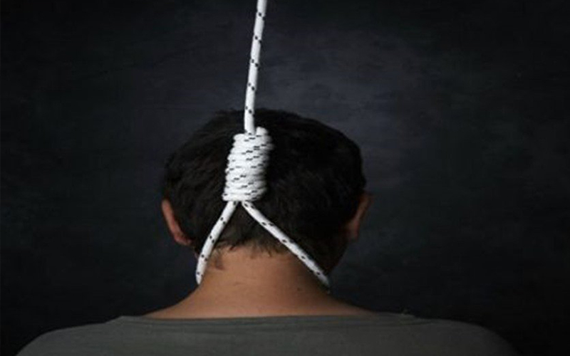 انتحار ثلاثيني شنقا باستخدام مروحة سقف