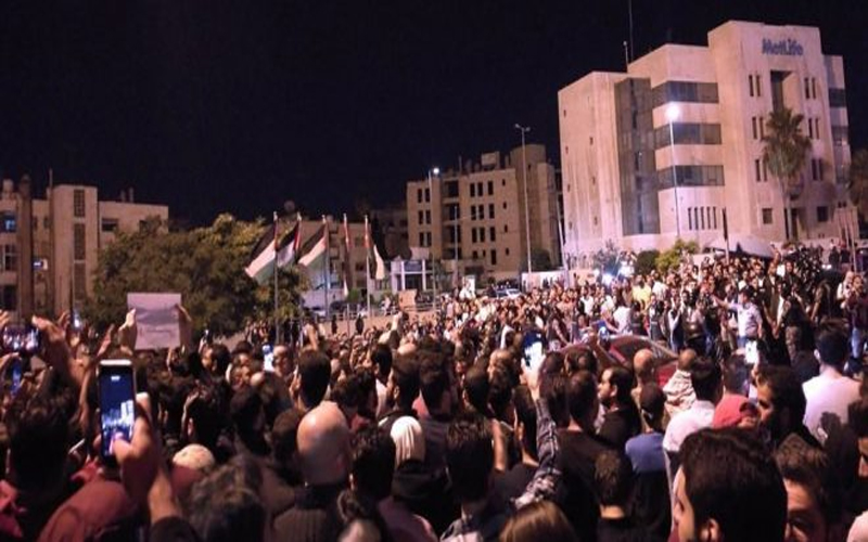 مستشفى الاردن يشكو اعتصامات الرابع