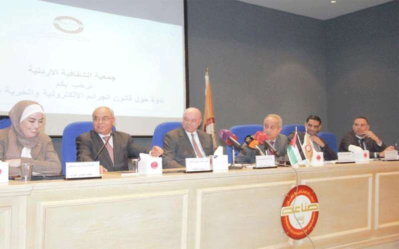 الفايز: اغلب المعارضين لنهج الدولة ونظامها