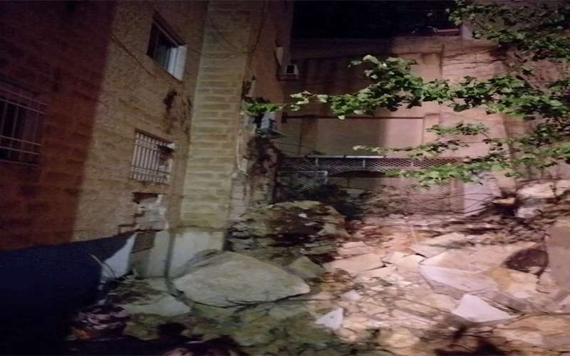 عمارة تتعرض لأضرار نتيجة انهيار مقطع
