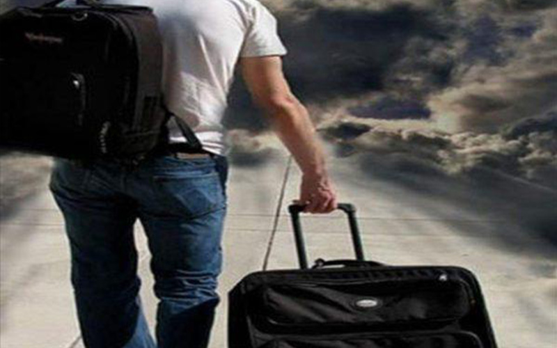 %19 من الأردنيين يرغبون بالهجرة بشكل