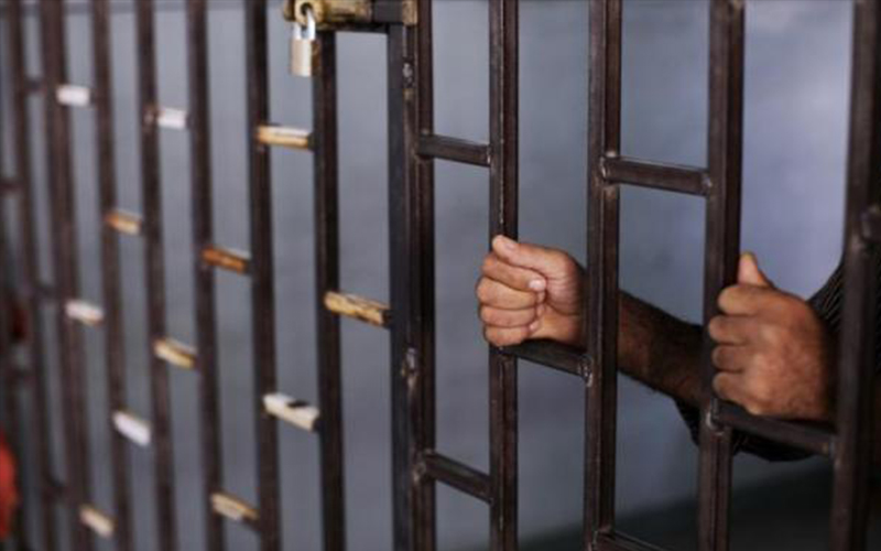 الإفراج عن الموقوفين غير المطلوبين لقضايا