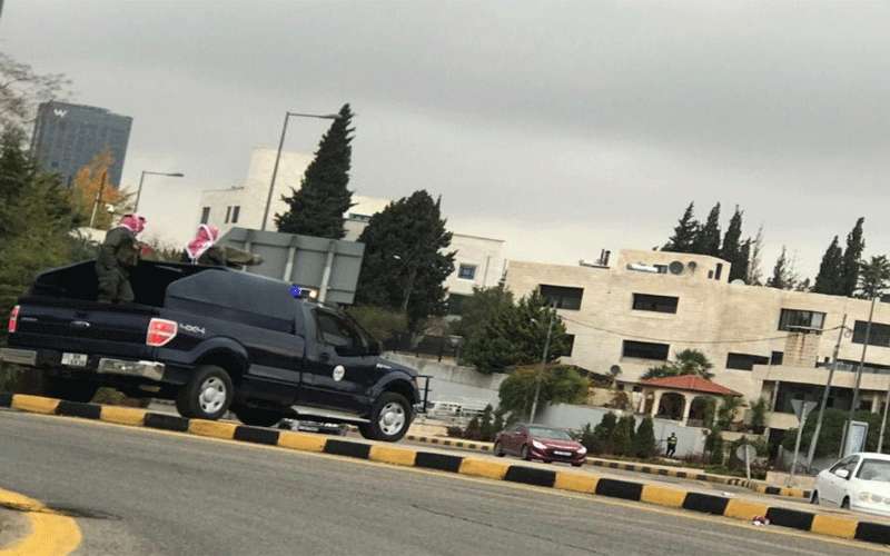 إغلاق المداخل المؤدية إلى الدوار الرابع