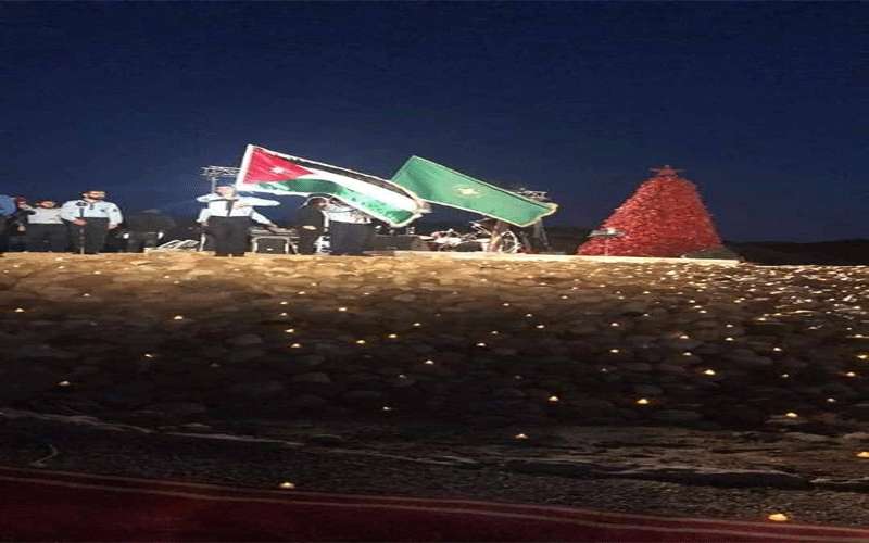 إضاءة شجرة الوحدة الوطنية في ناعور