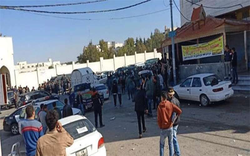 إصابة شخص بأداة حاده أثر مشاجرة