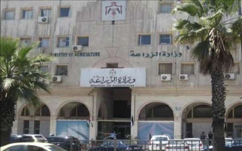 الرزاز يعين مستشارا اعلاميا في الزراعة