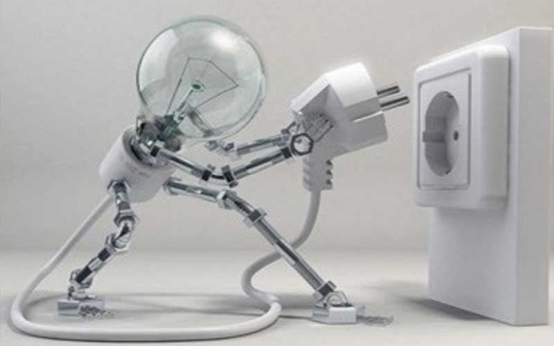 كهرباء الطفيلة تبدأ فصل التيار الكهربائي