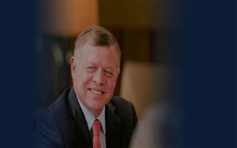 الملك: عيد ميلاد مجيد للأهل والإخوة