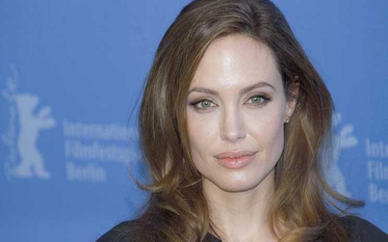 بالفيديو .. أنجلينا جولي تلمح لترشحها