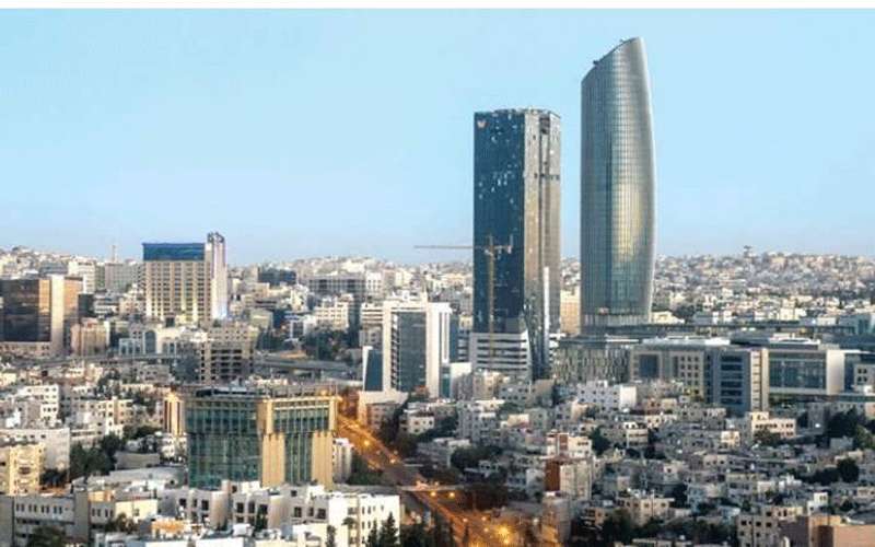 الحكومة تكشف حقيقة هروب رجال اعمال