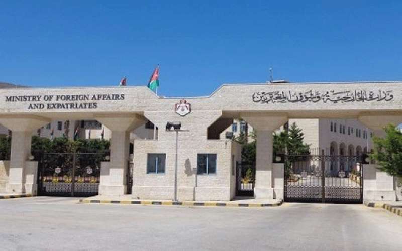 الخارجية تتابع حالة شاب اردني مريض