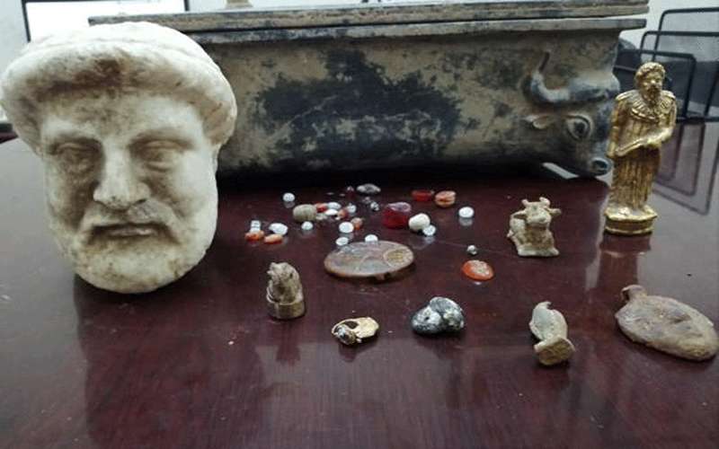 ضبط قطع اثرية في اربد