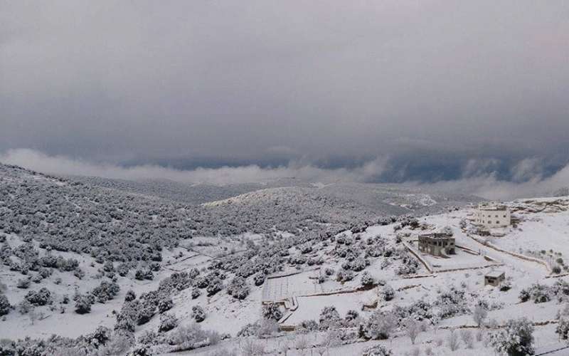 كتلة هوائية باردة و تساقط للثلوج