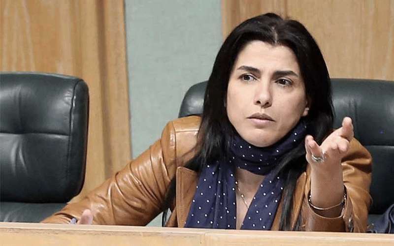 الفايز: توقيف شقيقة مسلح اطلق النار