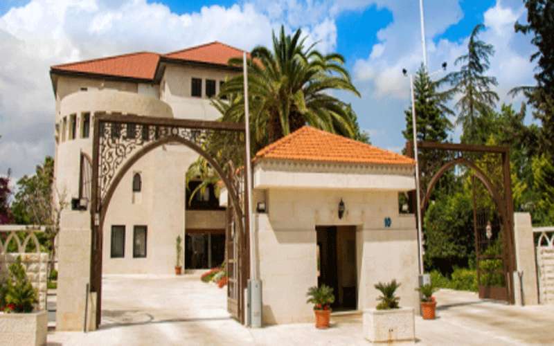 مجلس الوزراء يقرر تعيين زينة طوقان