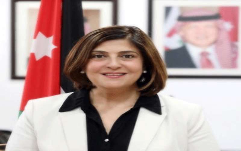قعوار: الحكومة تسعى لخفض الدين من