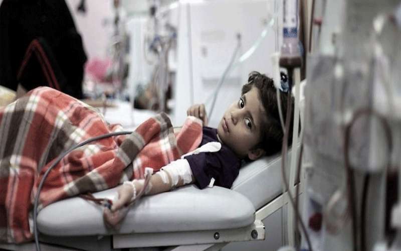 التحذير من توقف الخدمات الصحية في