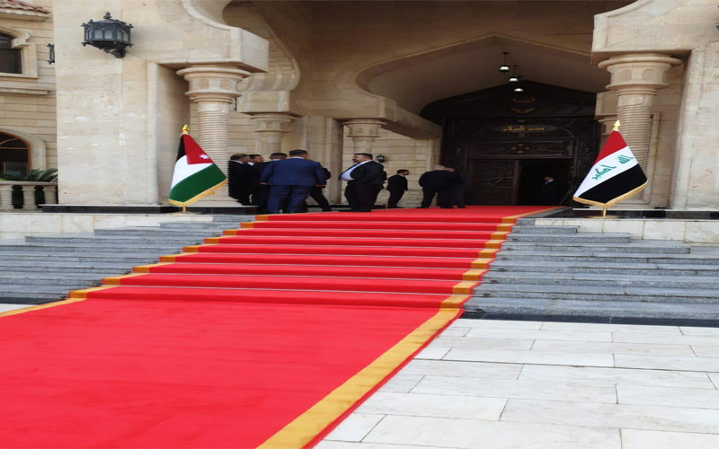 الملك يصل الى العاصمة العراقية بغداد