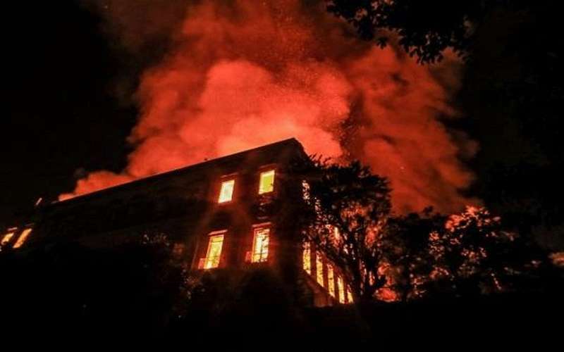 وفاة ام وطفلها بحريق في عمان