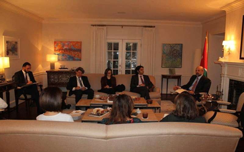 رئيس ديوان ملكي سابق يسأل عن