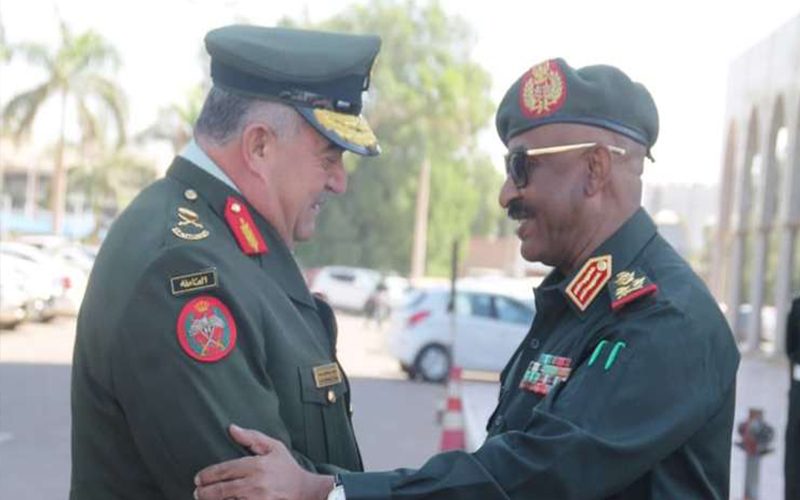 الفريحات يلتقي الرئيس السوداني في الخرطوم..