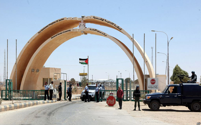 وزير الزراعة: الترتيب للإسراع بدخول شاحنات