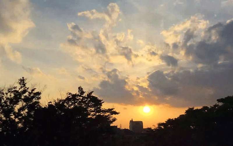 رياح قوية وأجواء باردة