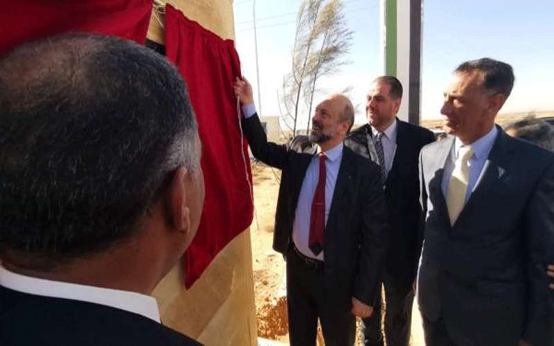 الرزاز يفتتح مدينة المفرق الصناعية