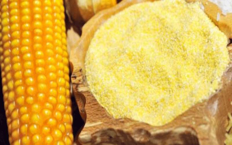 مصنع يبيع الأعلاف للمواطنين على انه