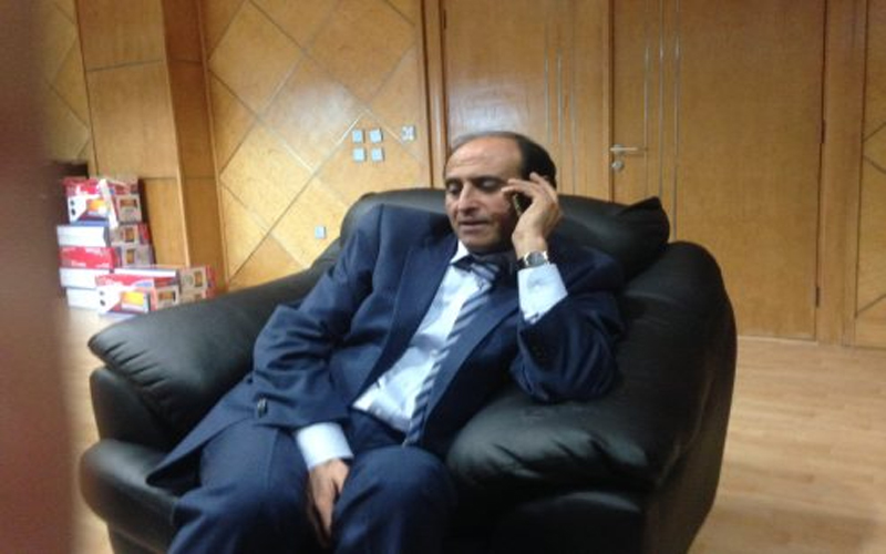 سليمان الزبن يخنق حيدرا بالقبيلة..