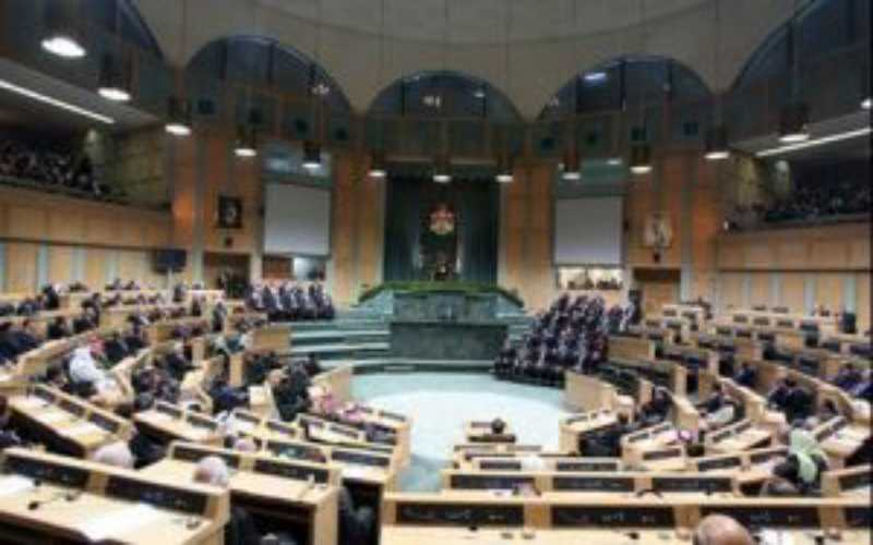 النواب يقر معدل ’قانون مؤسسة ضمان