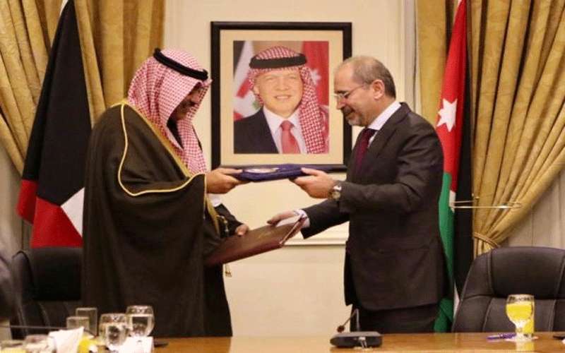 توقيع 14 اتفاقية ومذكرة تفاهم بين