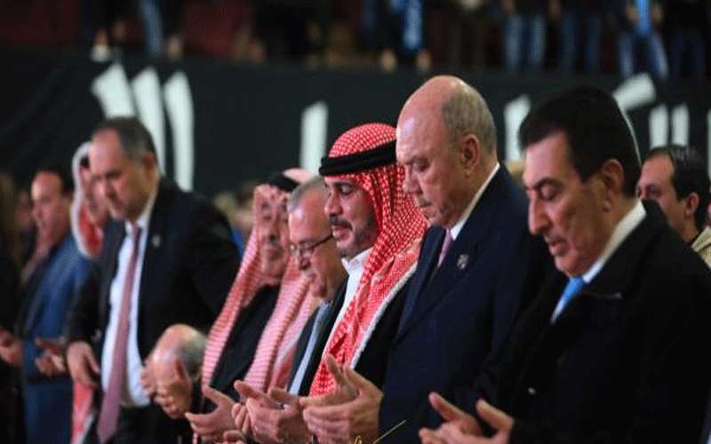 الأردنيون يؤبنون الشيخ سلطان العدوان