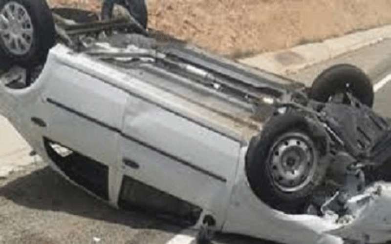 وفاة سيدة و4 اصابات بتدهور مركبة