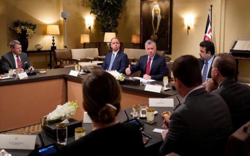 الملك لـ زملاء كابستون: اقامة الدولة