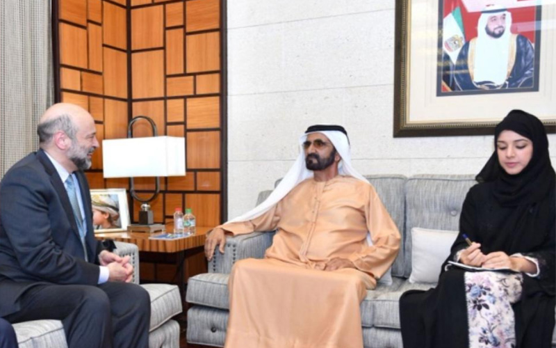 محمد بن راشد يؤكد للرزاز التزام